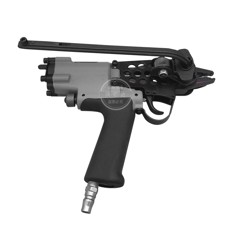 C Pneumatic tool